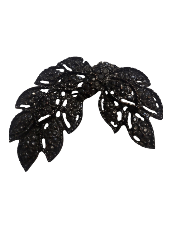 Jewelry - Vintage Black Metal Brooch